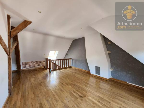 Vente                                                      Maison
                        
                     5 pièces                      133 m2                     à Avaray