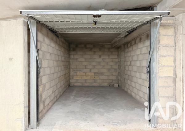 Parking à vendre 12 m² Paris 19