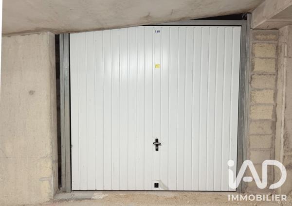 Parking à vendre 12 m² Paris 19