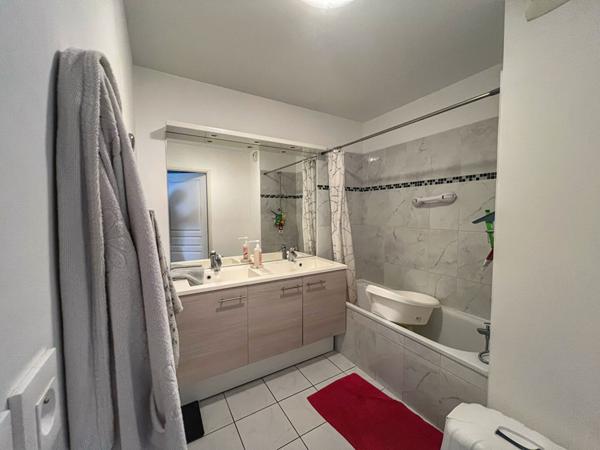 Le Pradet - Appartement de type 3 - 62 m2 - Vendu loué