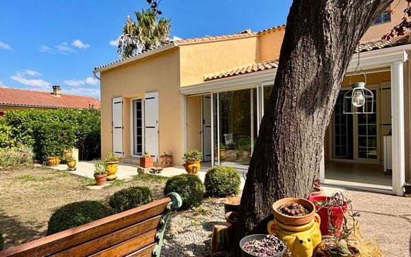 Maison à vendre    5 pièces • 157 m2 Gigean