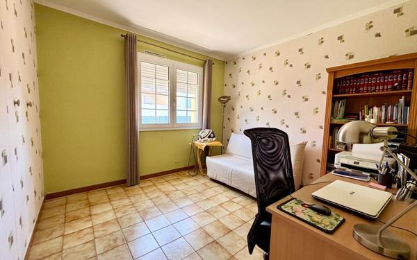 Maison à vendre    5 pièces • 157 m2 Gigean