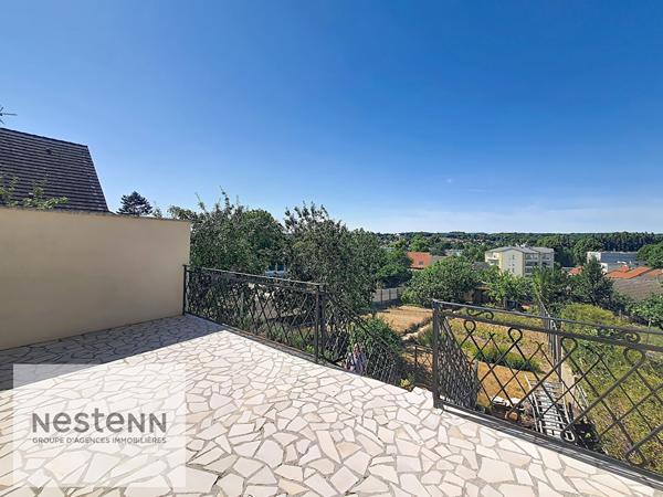 La Norville Maison familiale avec sous-sol total - 4 chambres - Terrain 836 m² - Terrasse - Proche RER