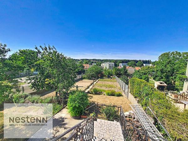 La Norville Maison familiale avec sous-sol total - 4 chambres - Terrain 836 m² - Terrasse - Proche RER