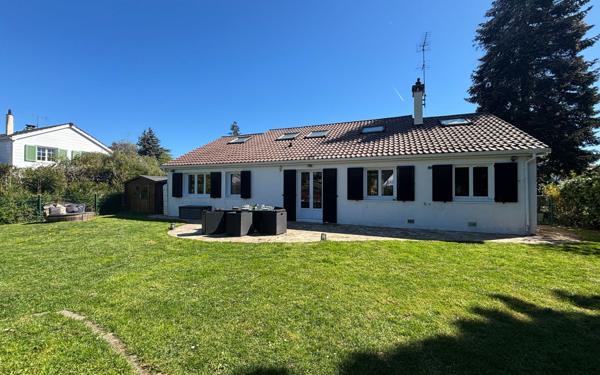 Maison à vendre    6 pièces •  Mennecy