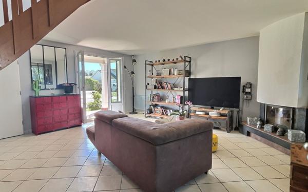 Maison à vendre    6 pièces •  Mennecy