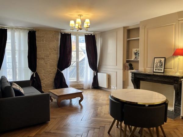 Appartement à louer 850 € CC Tours 2 p 47 m² DPE C