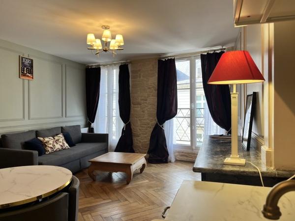 Appartement à louer 850 € CC Tours 2 p 47 m² DPE C