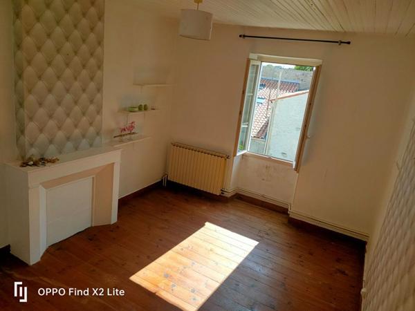 Maison Saint Saturnin Du Bois 8 pièce(s) 120 m2