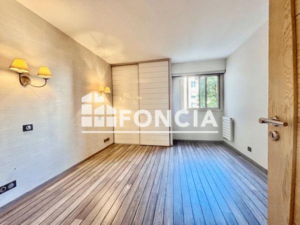 À vendre Appartement 4 pièces 84.3 m² - Antibes 06160