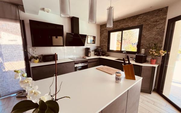 Maison à vendre    4 pièces •  Étaules