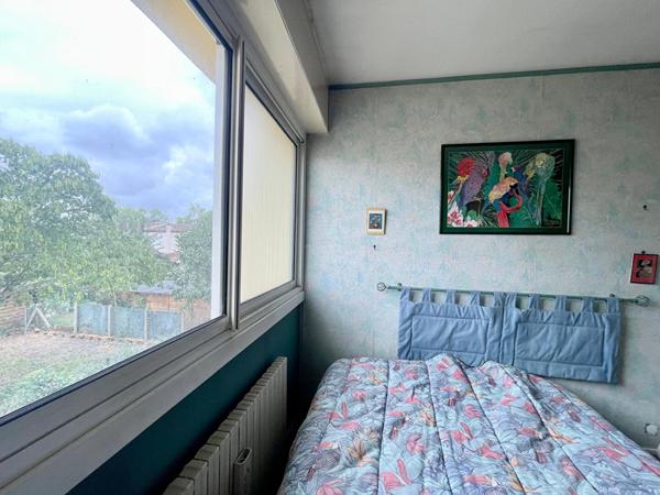 VILLENAVE D'ORNON-CHAMBERY. Maison traditionnelle -3 chambres - Jardin - Garage