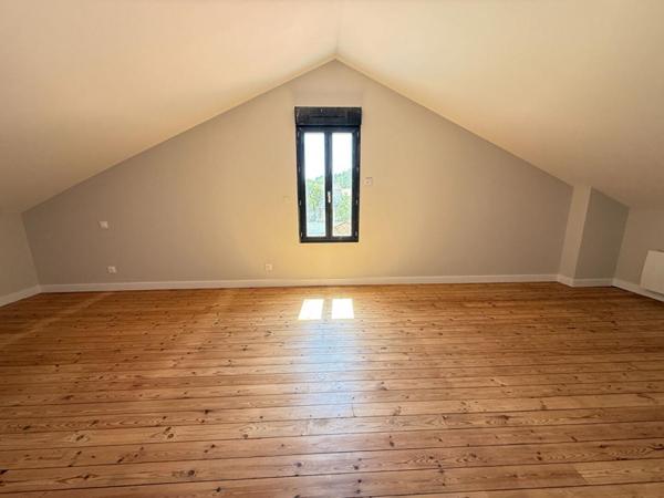 Maison Champniers 5 pièce(s) 210 m2