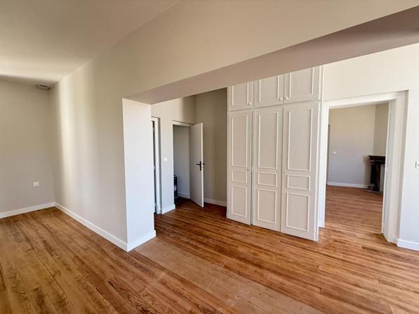 Maison Champniers 5 pièce(s) 210 m2