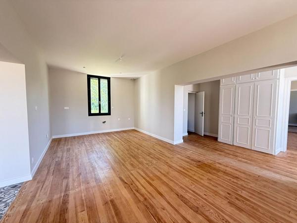 Maison Champniers 5 pièce(s) 210 m2