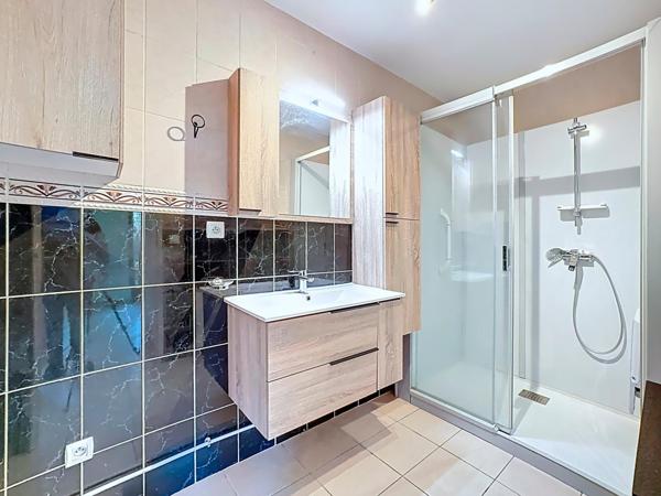 T3 avec jardin au centre de Marnaz