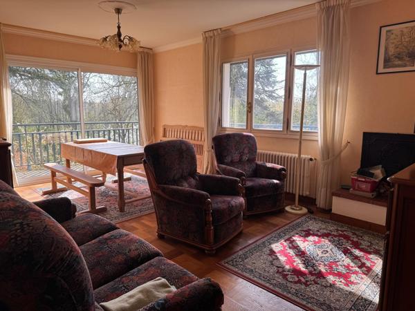 Maison familiale avec superbe vue