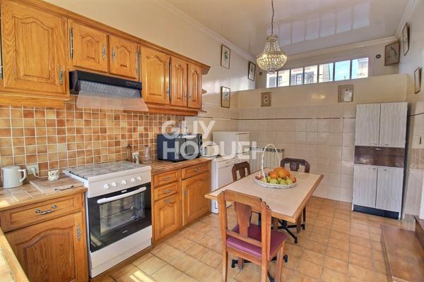 Maison spacieuse à vendre à Épinay-sur-Seine - Exclusivité Guy Hoquet