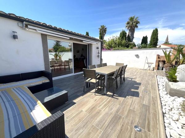 VIAS - HERAULT - 3 CHAMBRES - PISCINE - DEPENDANCES - GARAGE - CALME -