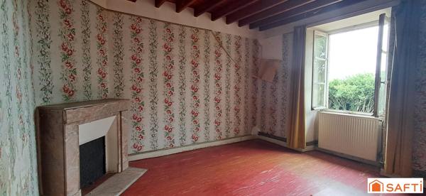 Maison en pierres à renover, beau vomule