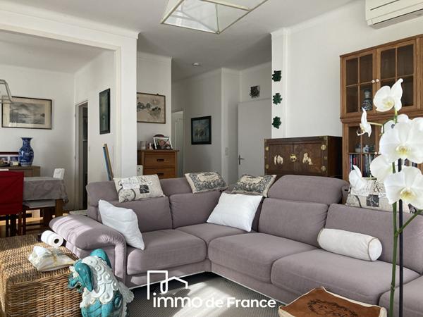 Proche centre-ville, Maison T4/5 avec Garage, Terrasse et Jardin