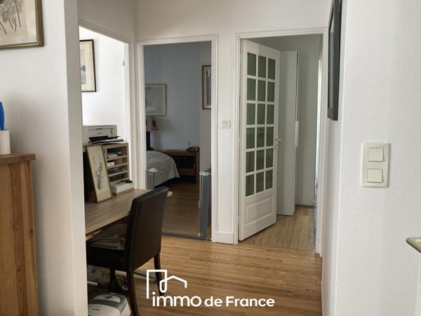 Proche centre-ville, Maison T4/5 avec Garage, Terrasse et Jardin