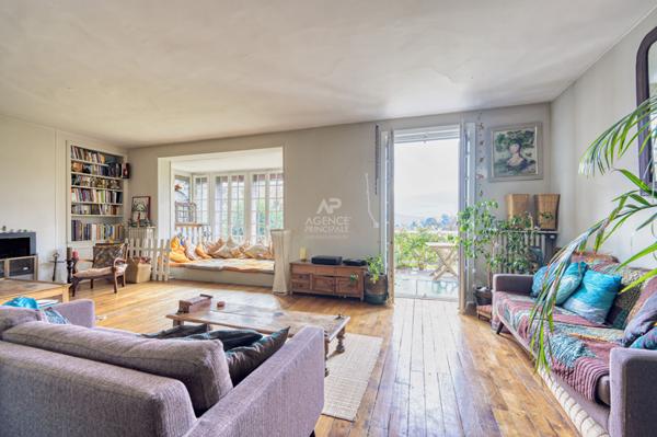 SÈVRES RIVE DROITE - MAISON AVEC JARDIN €1 630 000 ** - Référence 551-S