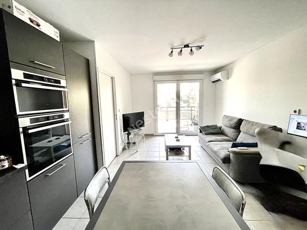 Appartement Marseille 2 pièce(s) 40 m2 Terrasse-Parking-Sormiou