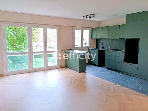 Appartement
         2 pièces
        - 47 m² 111 000 €*
