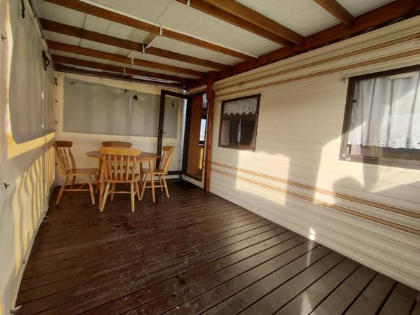 Terrain de loisirs entièrement clos !