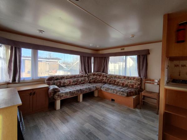 Terrain de loisirs entièrement clos !