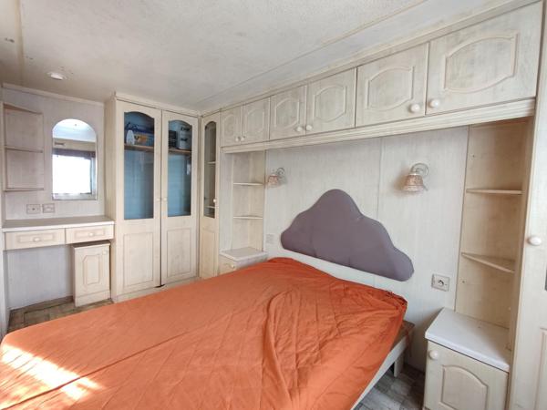 Terrain de loisirs entièrement clos !