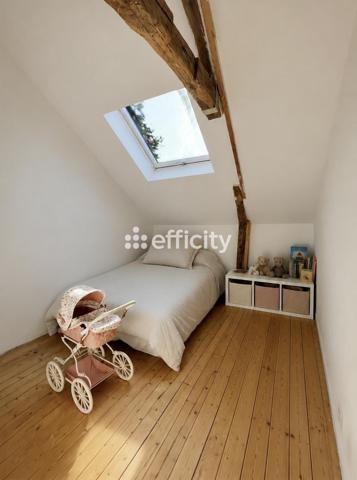 Maison
         7 pièces
        - 180 m² 493 000 € *