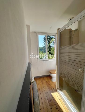 Maison
         7 pièces
        - 180 m² 493 000 € *