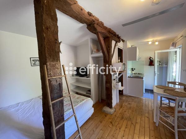 Maison
         7 pièces
        - 180 m² 493 000 € *