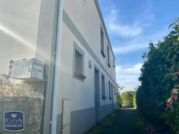 Maison à louer 4 pièces 84.15m² Niort (79000)