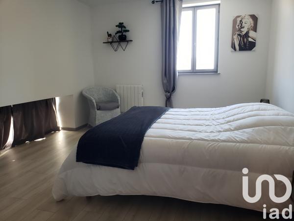 Maison à vendre 10 pièces 338 m² Nanteuil-en-Vallée