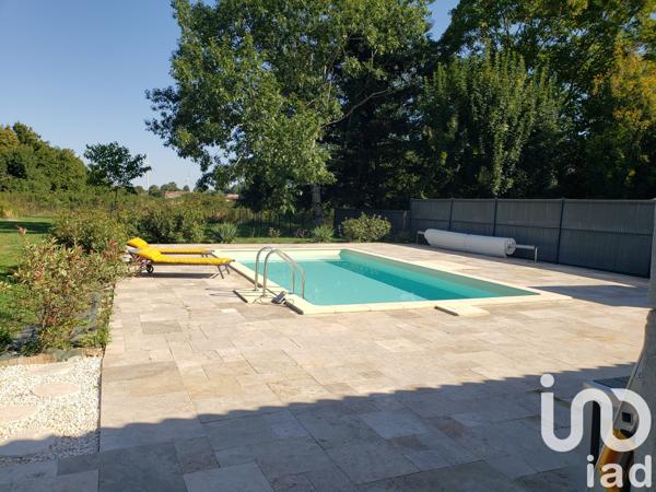 Maison à vendre 10 pièces 338 m² Nanteuil-en-Vallée