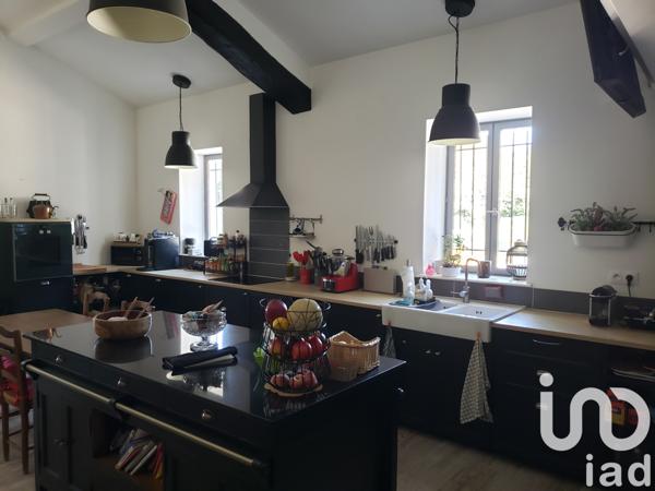 Maison à vendre 10 pièces 338 m² Nanteuil-en-Vallée