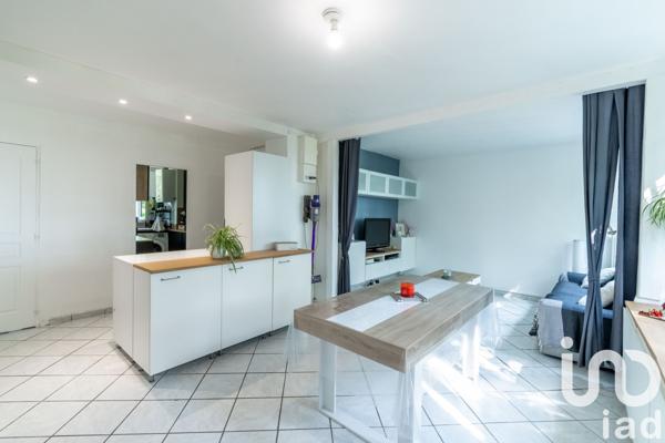 Appartement à vendre 4 pièces 60 m² Saint-Germain-lès-Arpajon