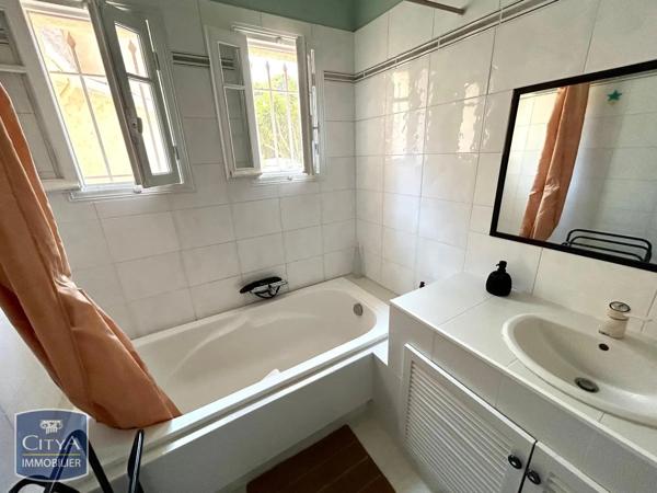 Maison à louer 6 pièces 180.83m² Antibes (06600)