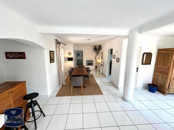 Maison à louer 6 pièces 180.83m² Antibes (06600)