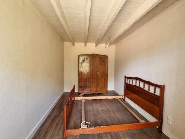 MAISON 115 M2 DEPENDANCES 400M² Le Tallud (79200)
