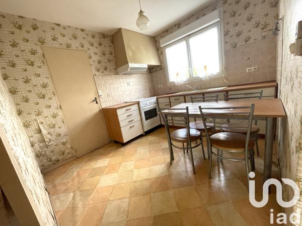 Maison à vendre 5 pièces 78 m² Saintes