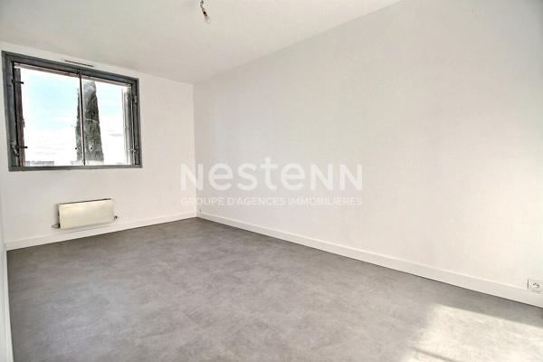 VITROLLES - Appartement 3 pièces 78 m2 avec cave, terrasse et loggia
