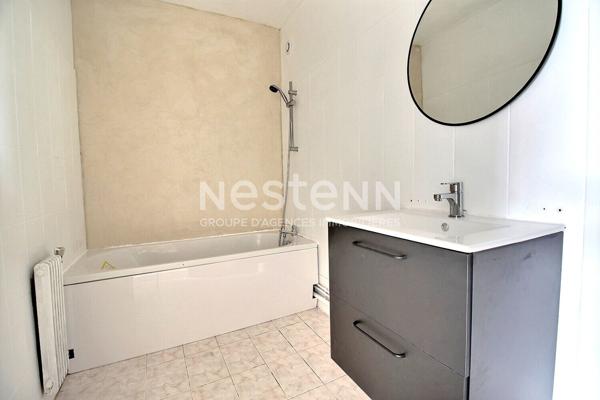 VITROLLES - Appartement 3 pièces 78 m2 avec cave, terrasse et loggia