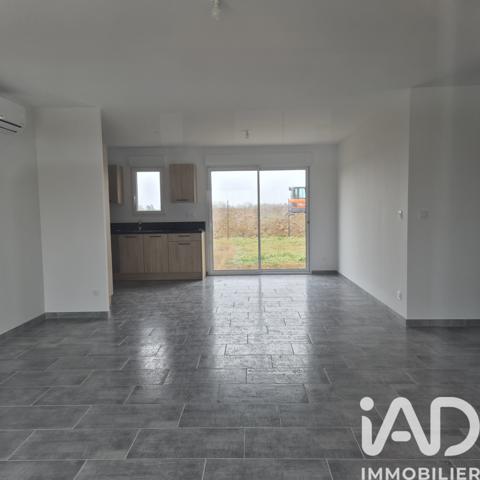 Maison à vendre 5 pièces 93 m² Saint-Julien-les-Villas