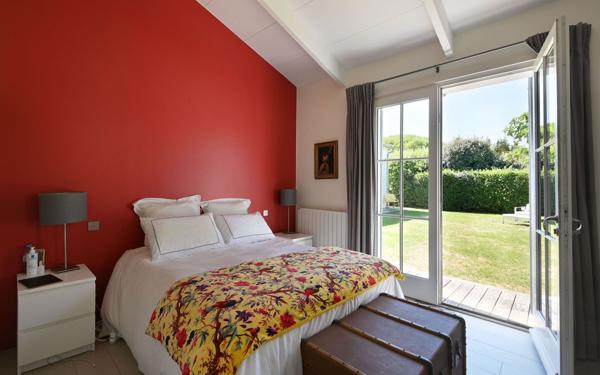 Maison à vendre    8 pièces •  Les Portes-en-Ré