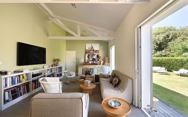 Maison à vendre    8 pièces •  Les Portes-en-Ré