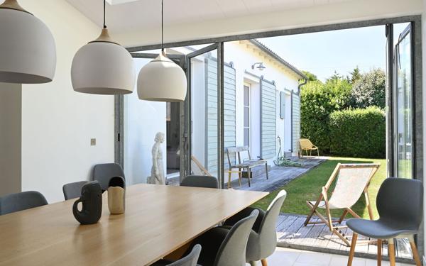 Maison à vendre    8 pièces •  Les Portes-en-Ré